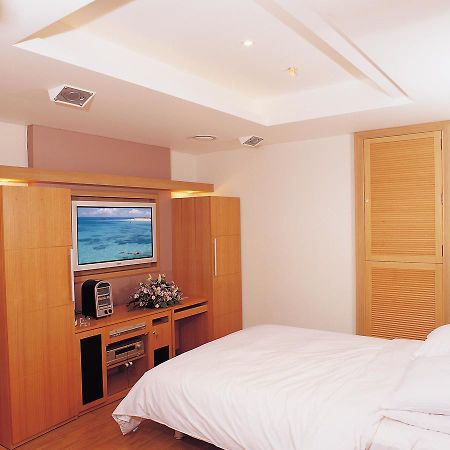 Joa Hotel Cheongju Bagian luar foto