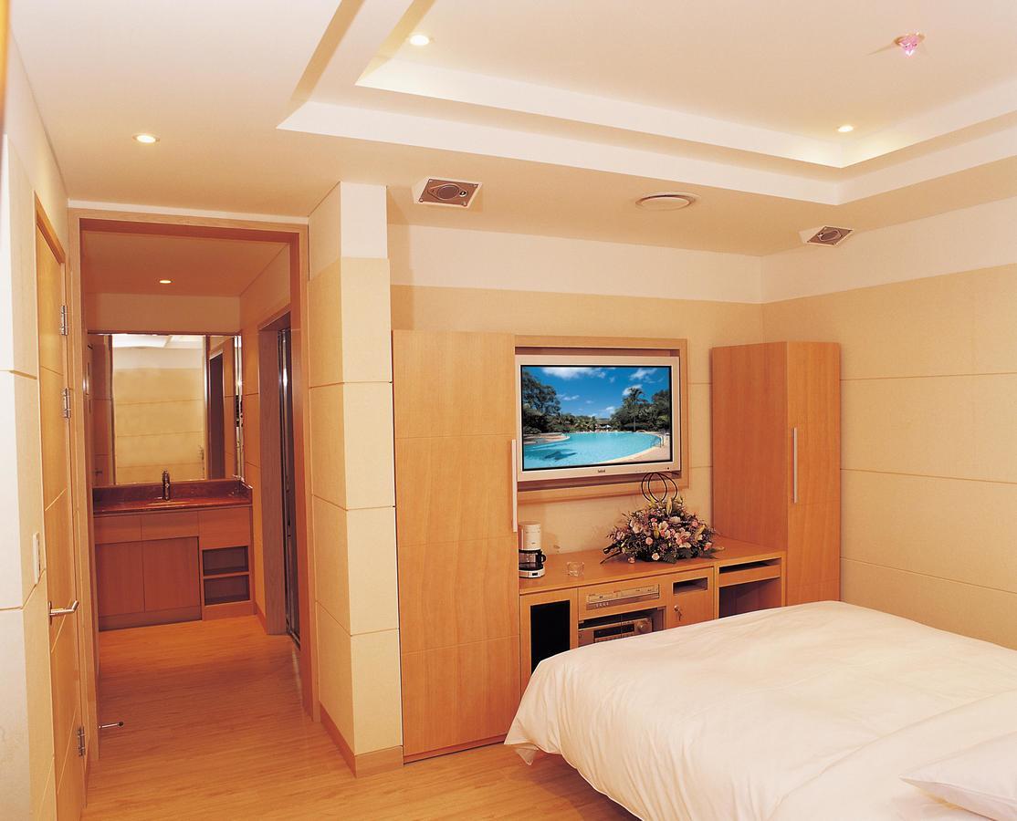 Joa Hotel Cheongju Bagian luar foto